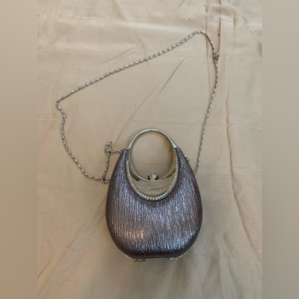 Hard case purse